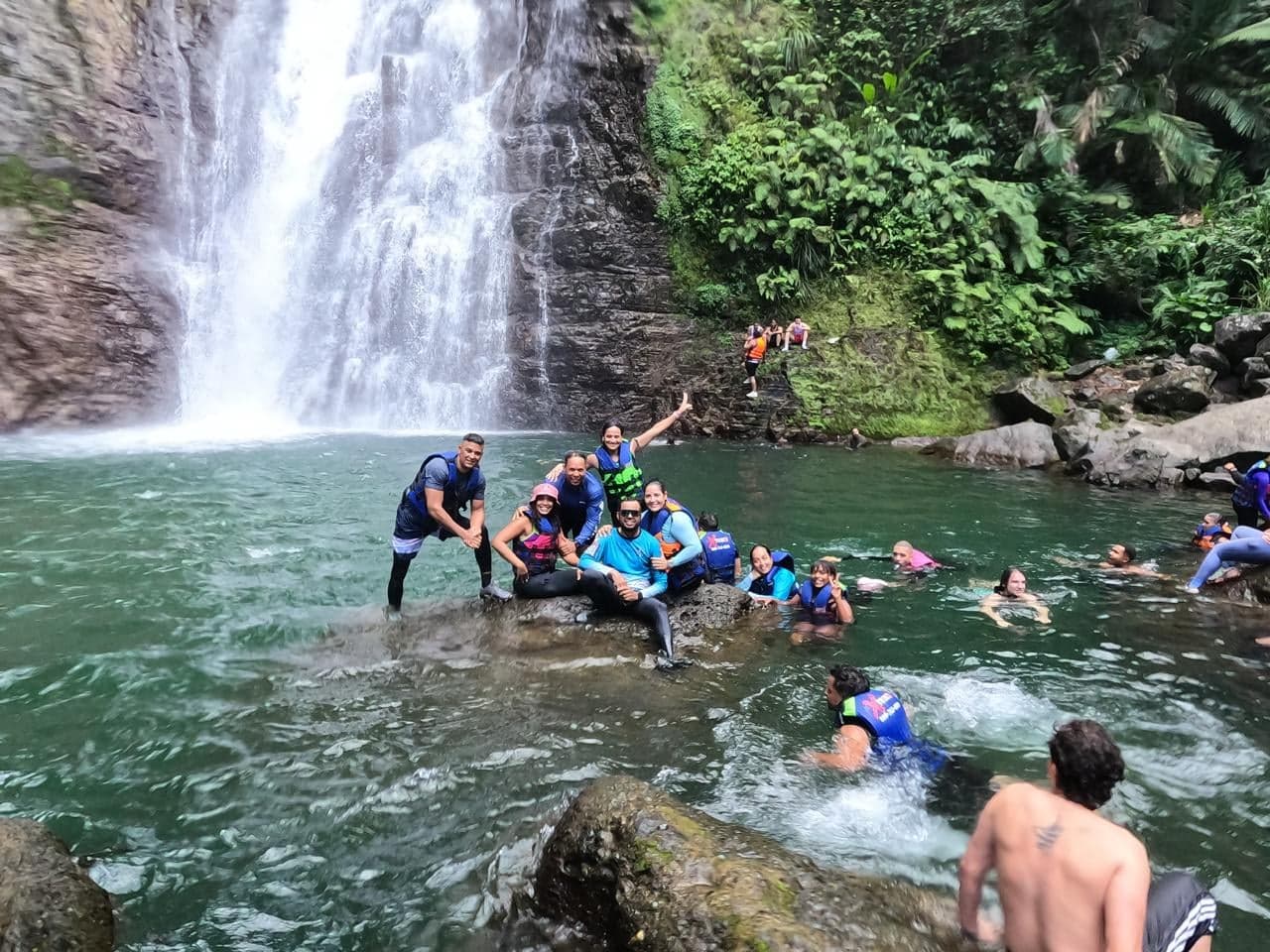Ruta de senderismo Salto el Berro y Charco Anaconda en Loma de Blanco, Bonao
